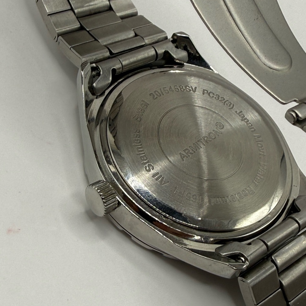 Armitron Blue Face/Bezel Stainless Steel Luminescent Quartz (New Battery) - Picture 12 of 15